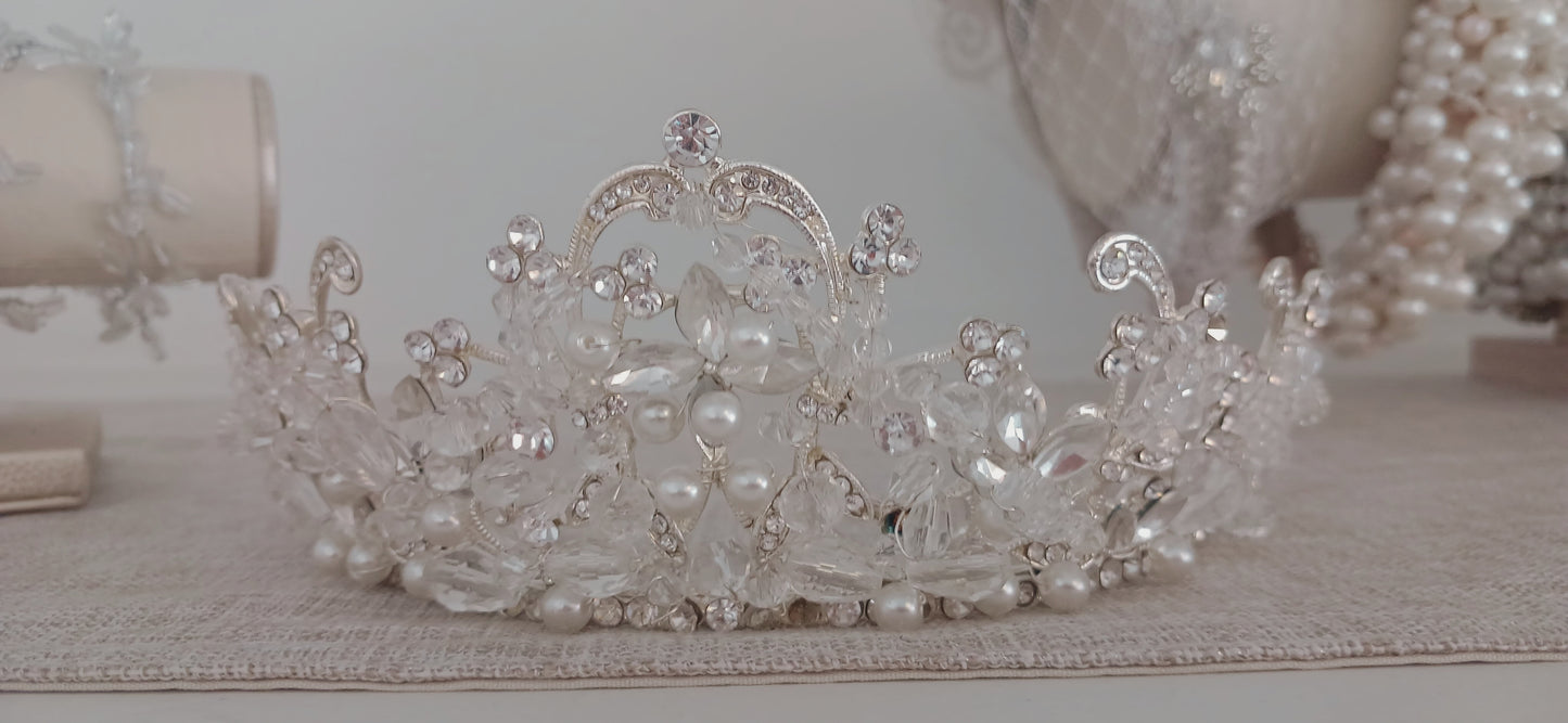 DIANA -CORONA PLATA PARA NOVIAS CON PERLAS