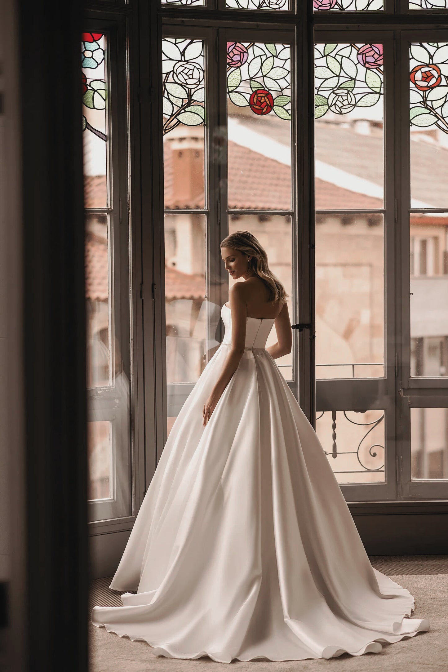 VESTIDO DE NOVIA LISO STRAPLESS - TEDESSA