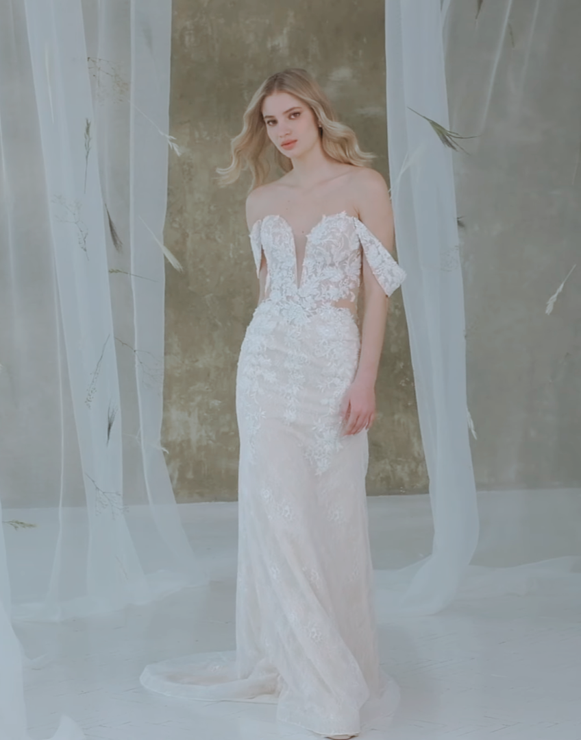 VESTIDO DE NOVIA MANGA CAIDA - MEDINA