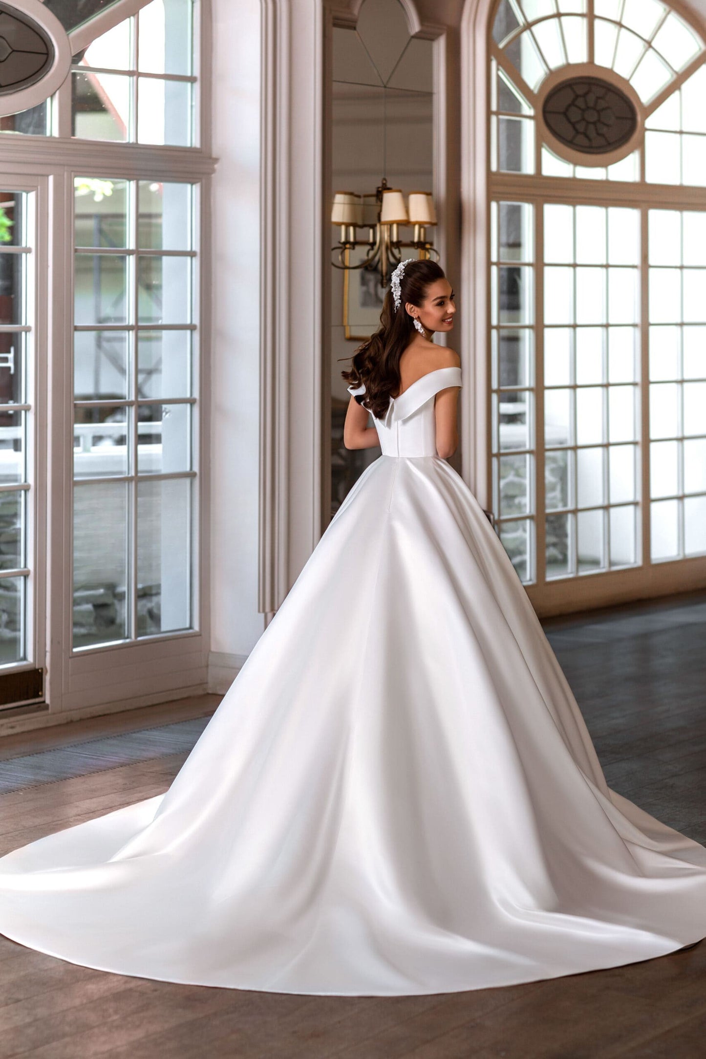 VESTIDO DE NOVIA MANGA CAIDA LISO - LUISA