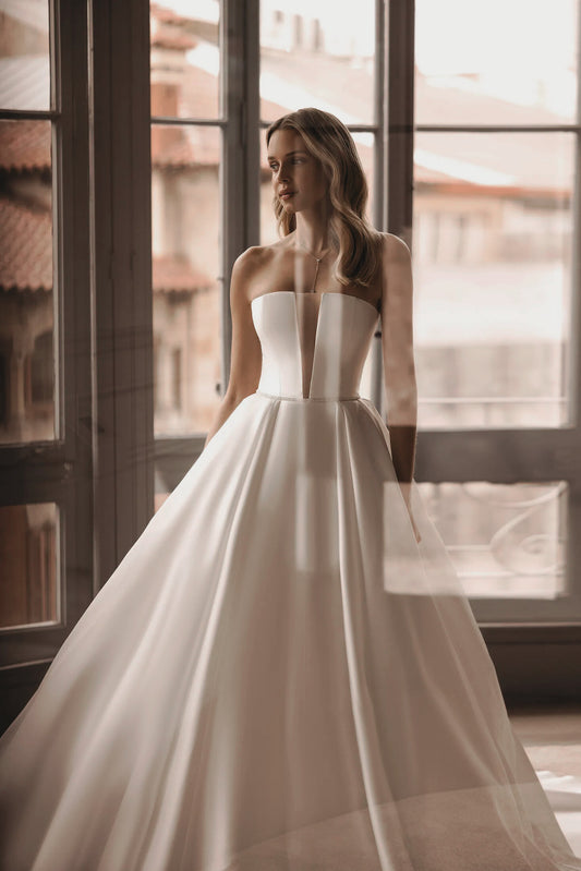 VESTIDO DE NOVIA LISO STRAPLESS - TEDESSA