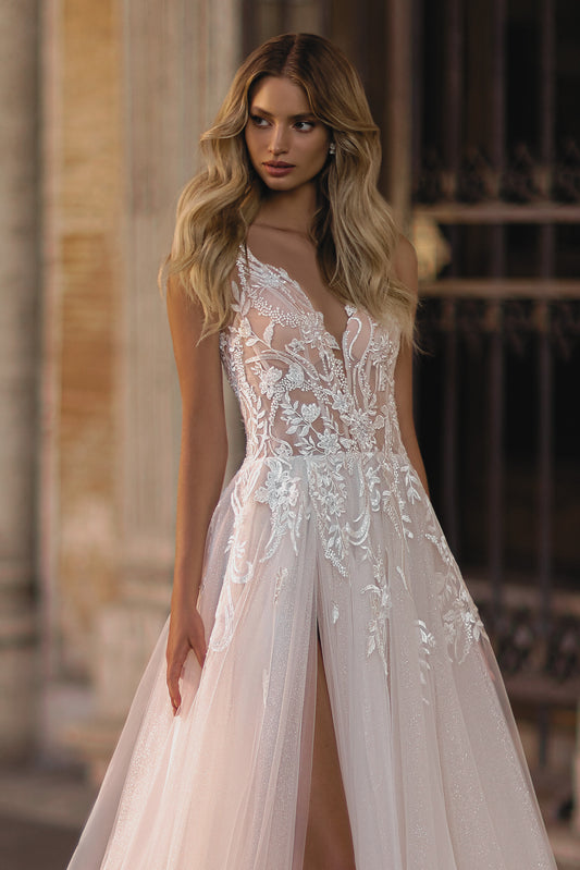VESTIDO DE NOVIA LIGERO CON APERTURA - SASHA