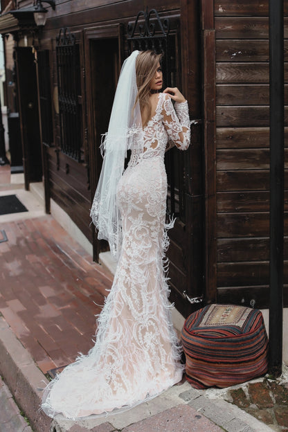 VESTIDO DE NOVIA CON MANGAS EN ENCAJE - CORAL