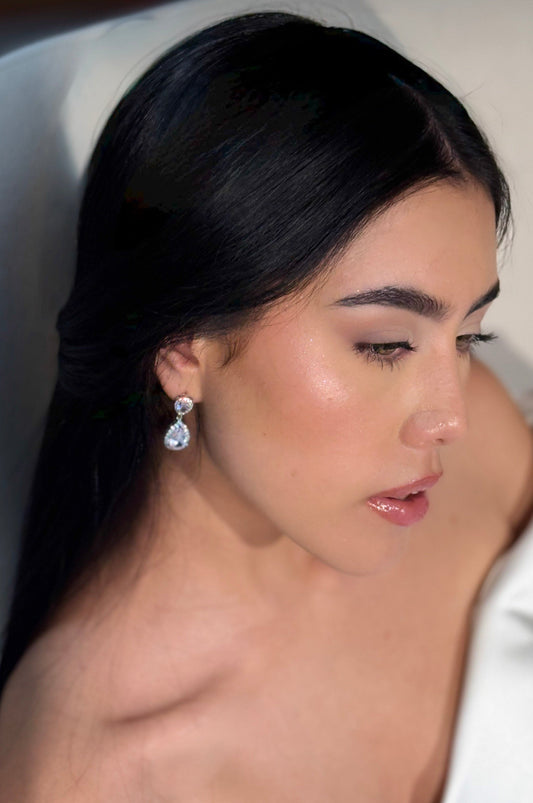 ARETES DE GOTA COLGANTE DE PLATA Y CIRCÓN - RENATA