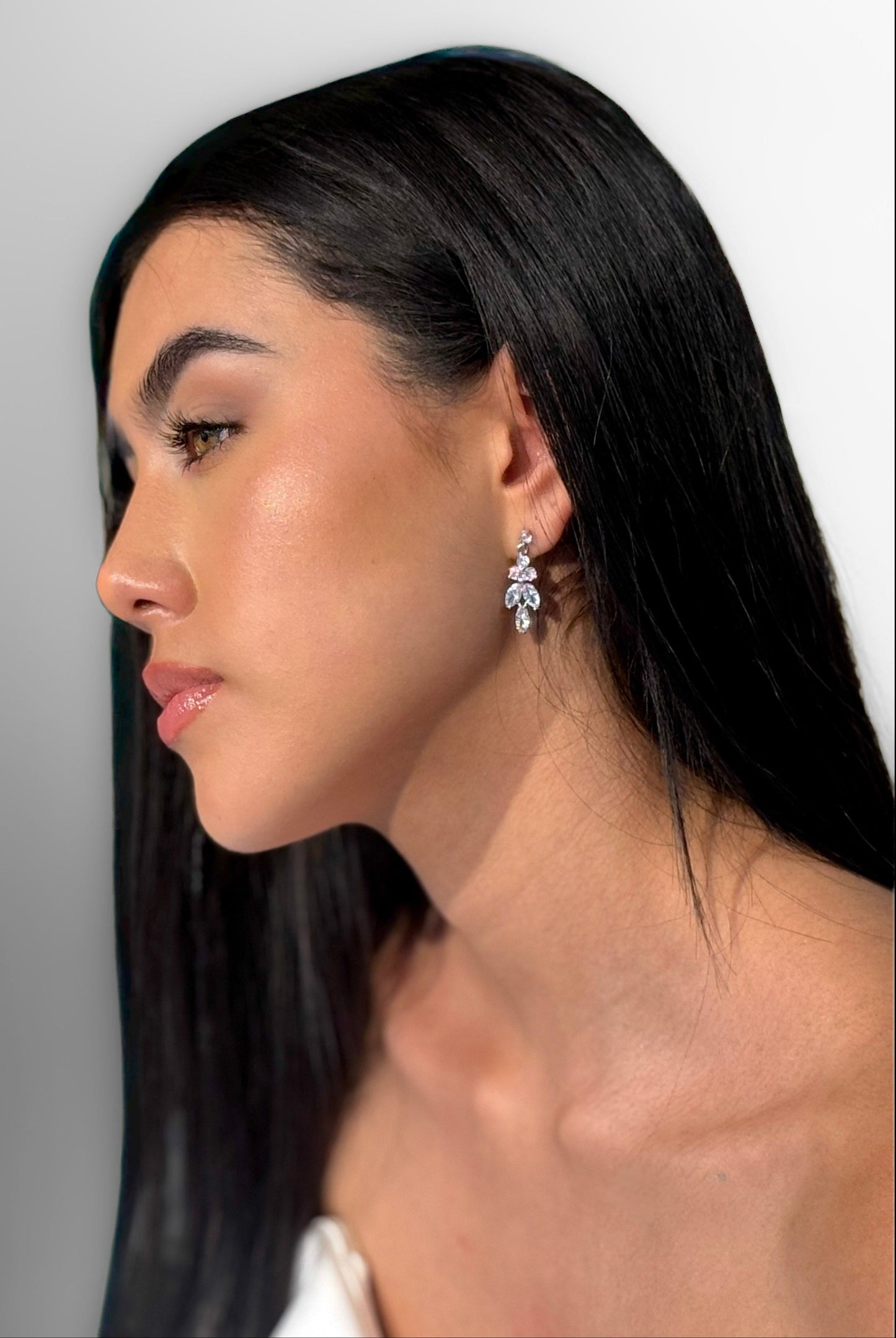 ARETES PLATEADOS FLOR CAIDA - LEADER