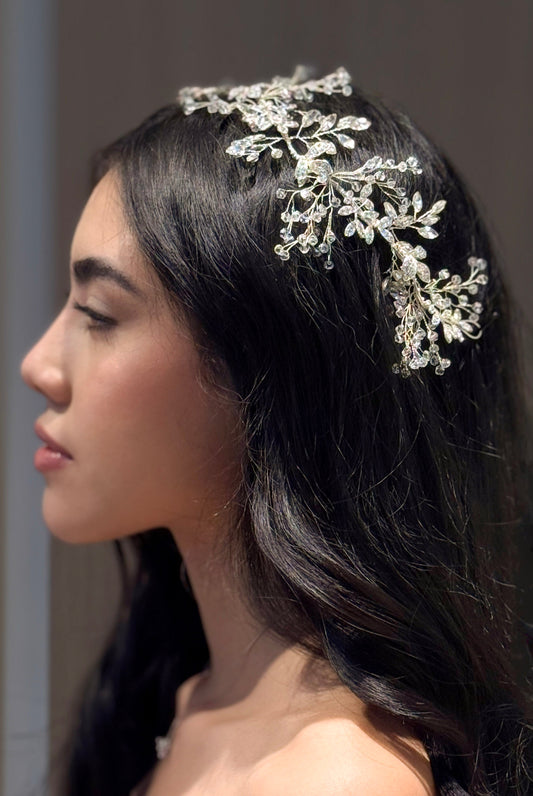 TOCADO PLATEADO HOJAS Y CANOTILLO AURORA