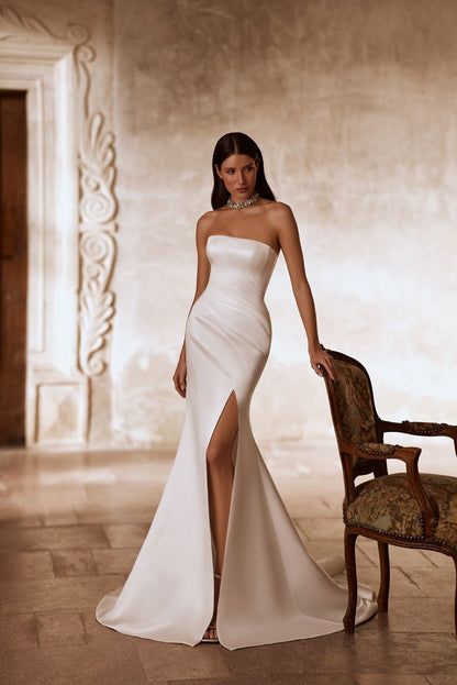 VESTIDO DE NOVIA MINIMALISTO ESCOTE RECTO - CAILIN