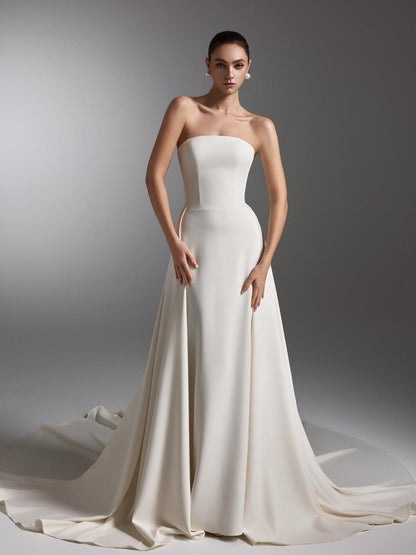 VESTIDO SILUETA SIRENA CON SOBREFALDA INCORPORADA - CELESTE